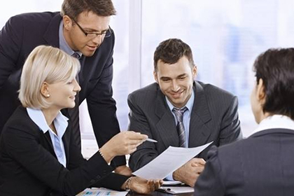 将债务转移给追债机构可行吗？如何操作？